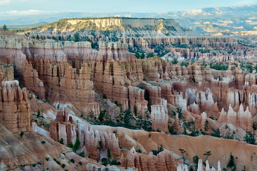 Explore the breathtaking hoodoos of Bryce Canyon National Park in Utah, showcasing stunning geological formations.